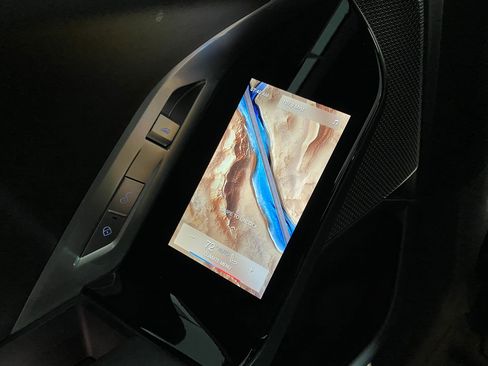 Certified 2024 BMW 740i xDrive image 29