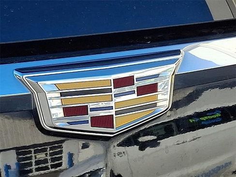 Used 2020 Cadillac Escalade Premium Luxury image 26