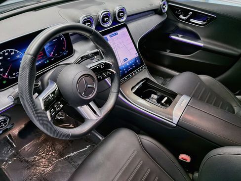 Used 2023 Mercedes-Benz C 300 Sedan image 7