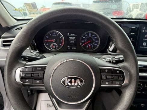 Used 2021 Kia K5 LXS image 18