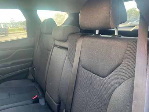 Used 2019 Hyundai Santa Fe SE AWD/4WD image 8