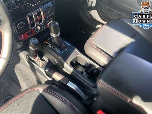 Used 2021 Jeep Wrangler Unlimited Rubicon w/ Xtreme Recon 35" Tire Package image 16