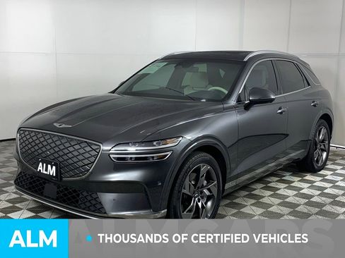 Used 2023 Genesis Electrified GV70 Advanced image 4