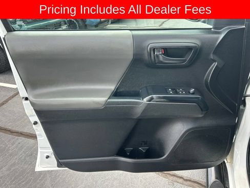 Used 2022 Toyota Tacoma SR RWD image 3