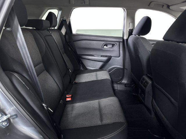 Used 2024 Nissan Rogue SV AWD/4WD image 28
