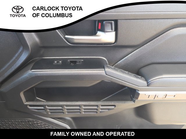 Used 2025 Toyota Tacoma TRD Sport AWD/4WD image 20