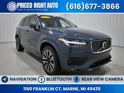 Used 2021 Volvo XC90 T5 Momentum w/ Climate Package AWD/4WD image 1