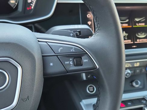 Certified 2025 Audi Q3 2.0T Premium w/ Convenience Package image 22