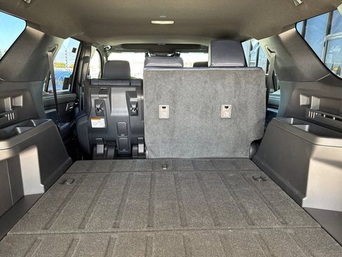 New 2025 Toyota 4Runner 4WD image 14