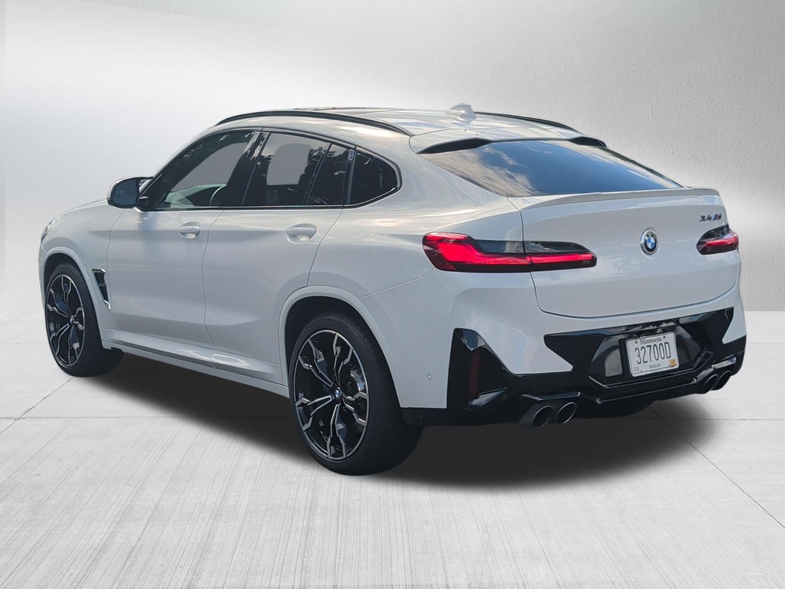 Used 2024 BMW X4 M AWD/4WD image 5