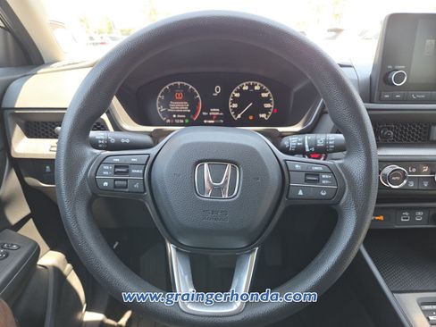 Used 2024 Honda CR-V EX image 13