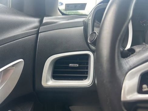 Used 2016 Chevrolet Equinox LT w/ Convenience Package AWD/4WD image 22