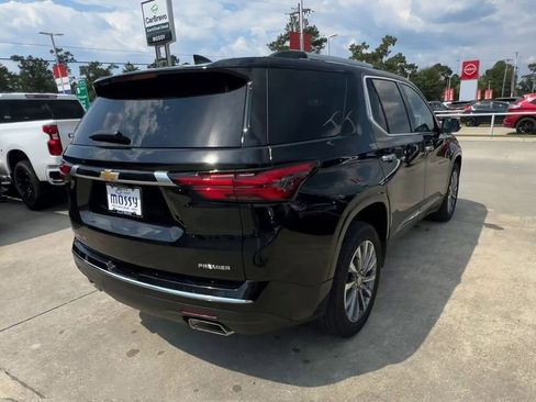 Certified 2023 Chevrolet Traverse Premier w/ LPO, Floor Liner Package image 11