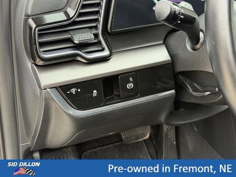 Used 2023 Kia Sportage EX FWD image 12