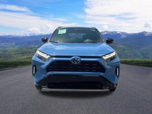 Used 2024 Toyota RAV4 XSE w/ Advanced Technology Package AWD/4WD image 9