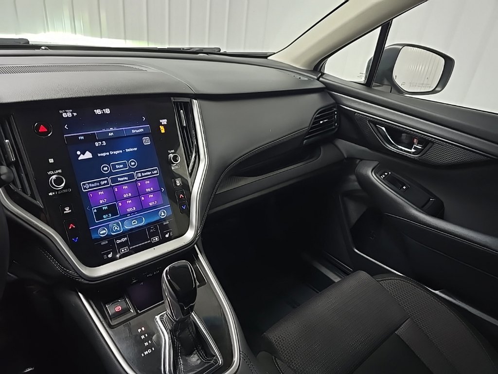 Used 2020 Subaru Outback Premium AWD/4WD image 25