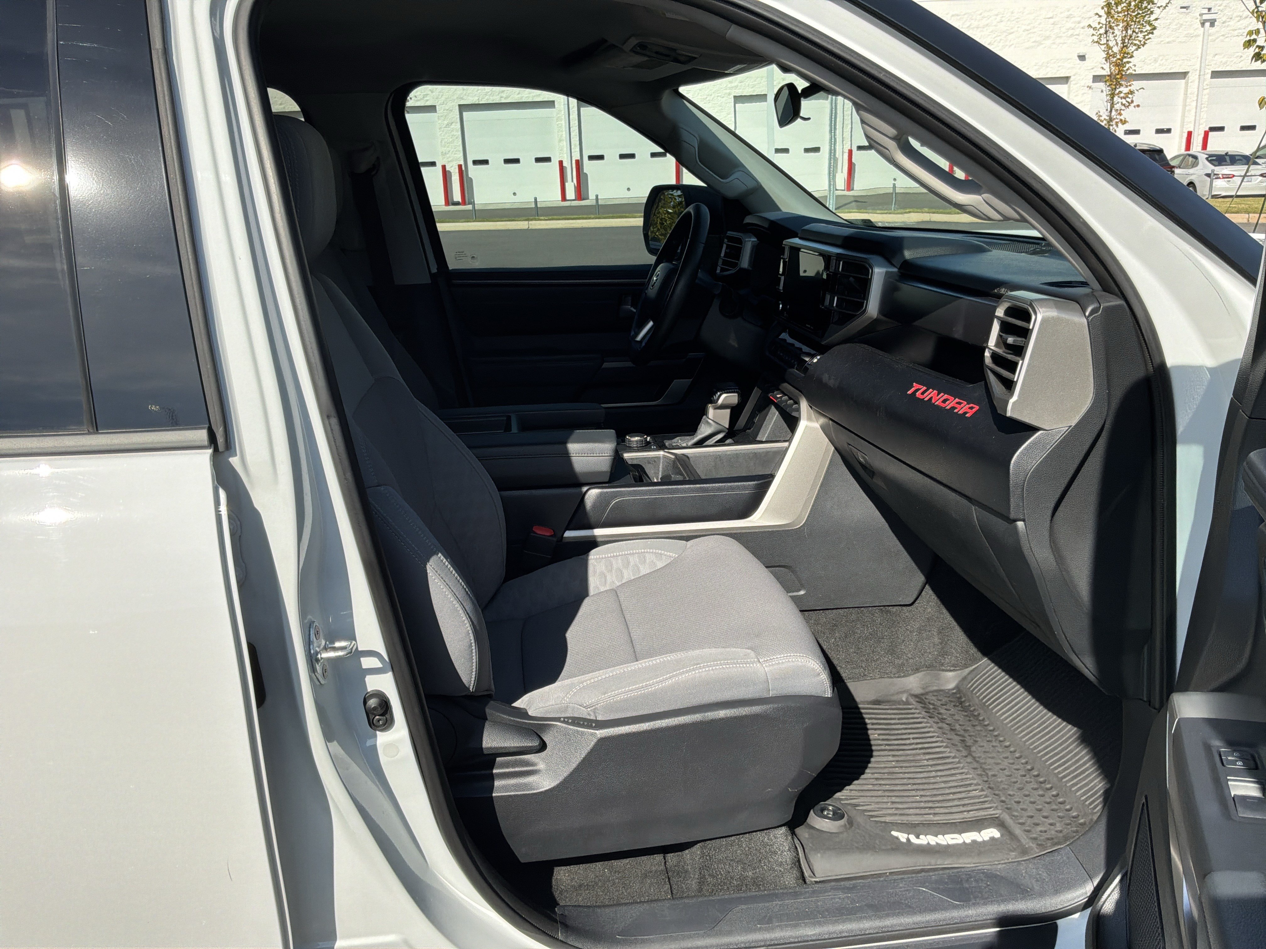 Used 2023 Toyota Tundra SR5 AWD/4WD image 32