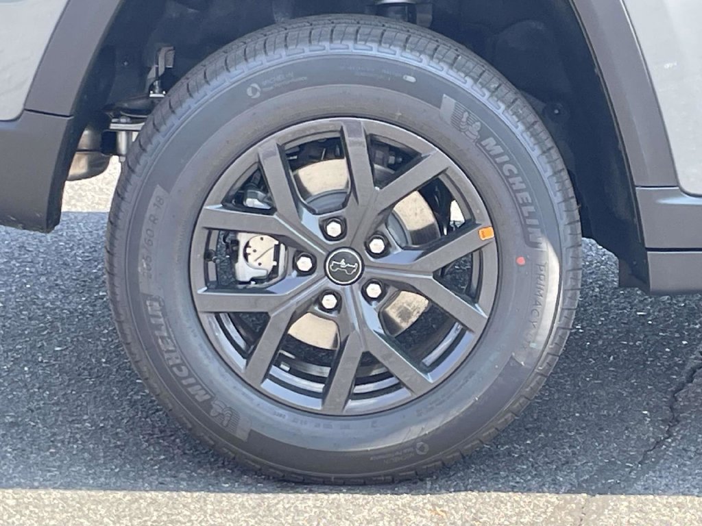 New 2027 Jeep Grand Cherokee 4WD image 13