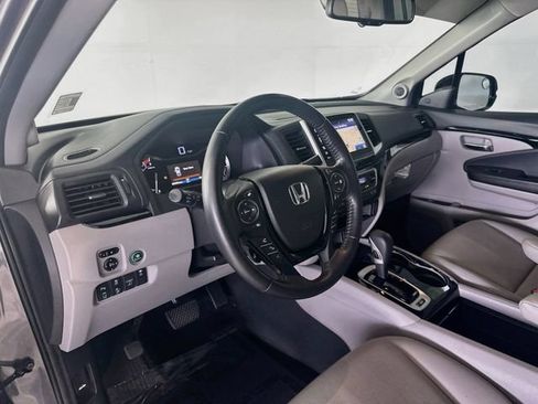 Used 2019 Honda Ridgeline RTL-E image 9