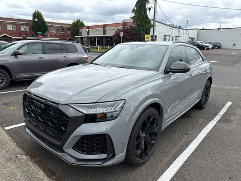 Used 2022 Audi RS Q8 AWD/4WD image 2