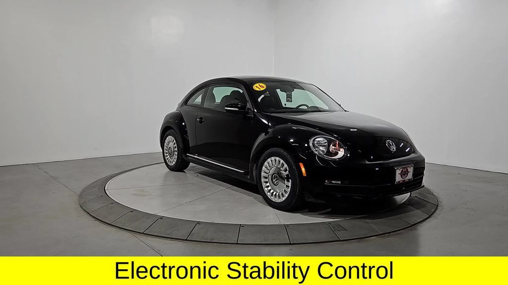 Used 2016 Volkswagen Beetle 1.8T SE FWD image 7