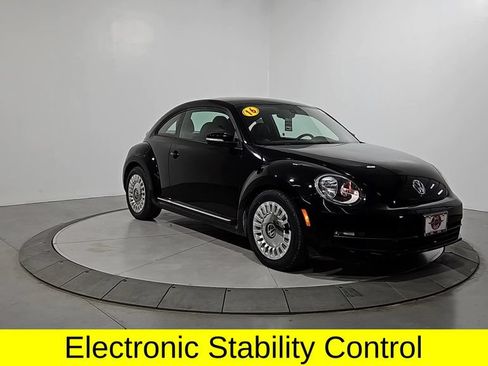 Used 2016 Volkswagen Beetle 1.8T SE FWD image 7