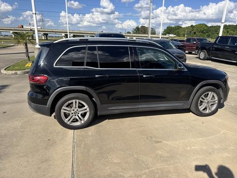 Used 2020 Mercedes-Benz GLB 250 image 4