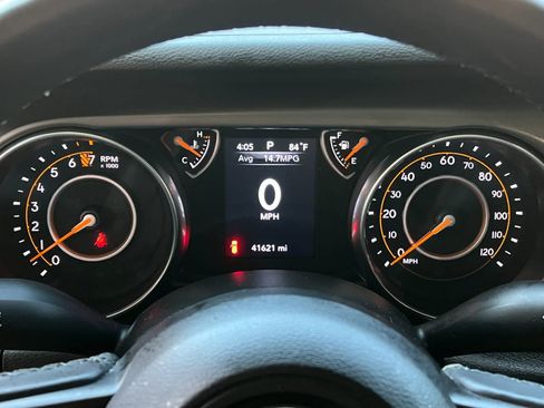 Used 2022 Jeep Wrangler Unlimited Sport AWD/4WD image 24