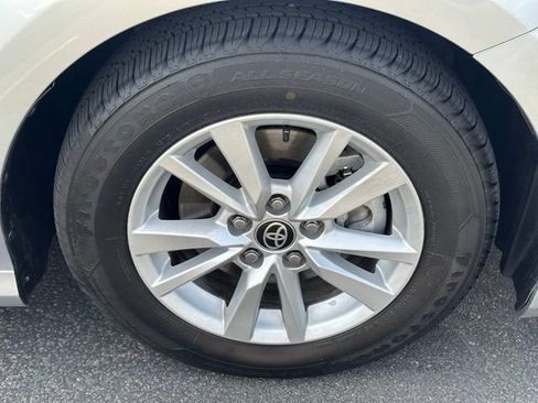 Used 2026 Toyota Camry LE FWD image 14