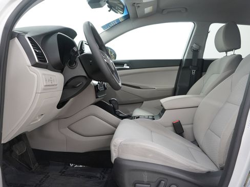 Used 2019 Hyundai Tucson Value w/ Cargo Package image 19