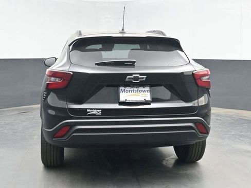 New 2026 Chevrolet Trax LT w/ Driver Confidence Package FWD image 13