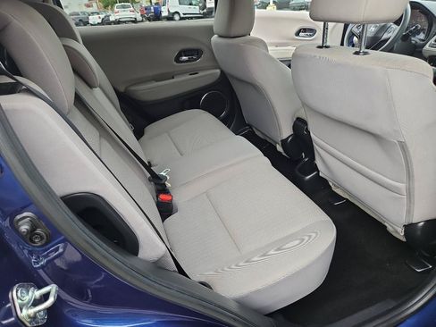 Used 2017 Honda HR-V EX image 21