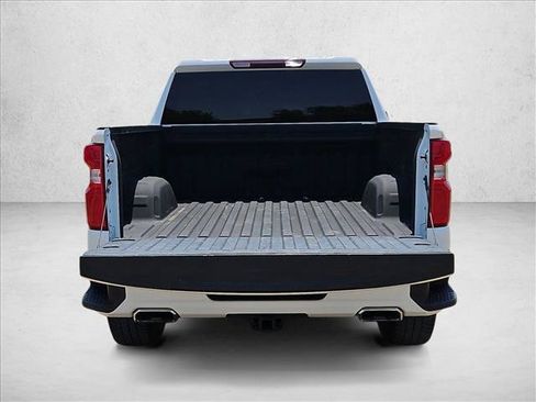 Used 2022 Chevrolet Silverado 1500 RST AWD/4WD image 6