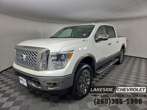 Used 2019 Nissan Titan Platinum Reserve w/ Platinum Utility Package AWD/4WD image 1