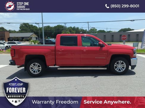 Used 2018 Chevrolet Silverado 1500 LT w/ All Star Edition AWD/4WD image 8