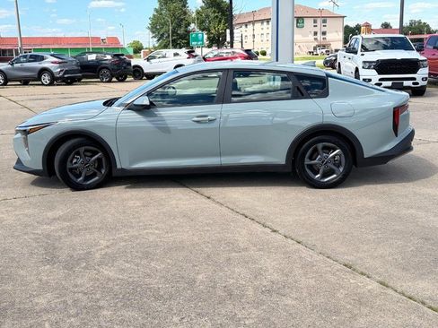 Used 2025 Kia K4 FWD image 6