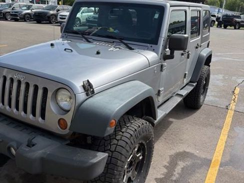 Used 2013 Jeep Wrangler Unlimited Sport AWD/4WD image 3