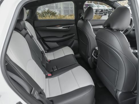 Certified 2025 INFINITI QX55 Luxe w/ Cargo Package AWD/4WD image 35