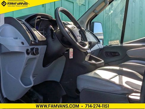 Used 2019 Ford Transit 350 XL image 21