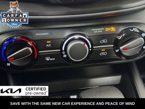 Certified 2025 Kia Soul LX w/ LX Technology Package FWD image 18