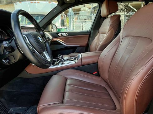 Used 2020 BMW X5 xDrive40i w/ Executive Package AWD/4WD image 25