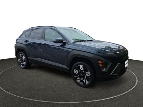 Used 2024 Hyundai Kona SEL AWD/4WD image 9