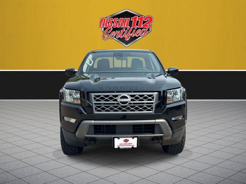 Used 2023 Nissan Frontier SV w/ SV Convenience Package AWD/4WD image 3