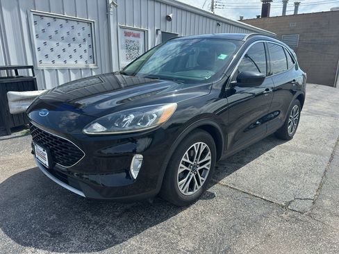 Used 2020 Ford Escape SEL FWD image 1