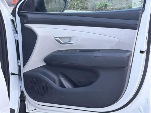 Certified 2025 Hyundai Tucson SEL image 41