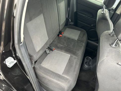 Used 2015 Jeep Patriot Sport image 26