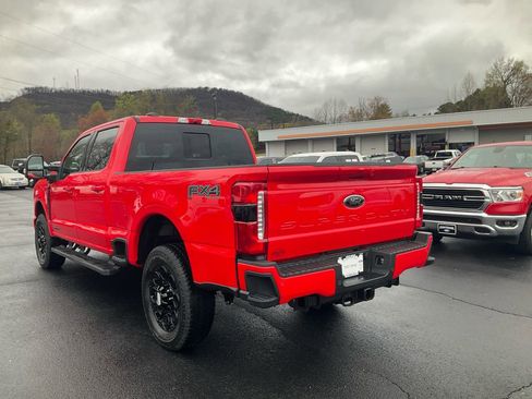 New 2026 Ford F250 Lariat w/ Black Appearance Package AWD/4WD image 7