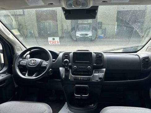 Used 2023 RAM ProMaster 3500 w/ Driver Convenience Group FWD image 11