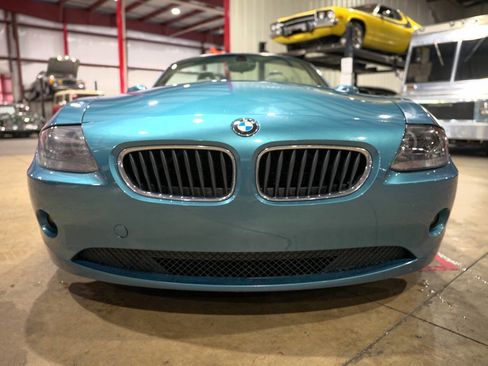Used 2005 BMW Z4 2.5i image 13