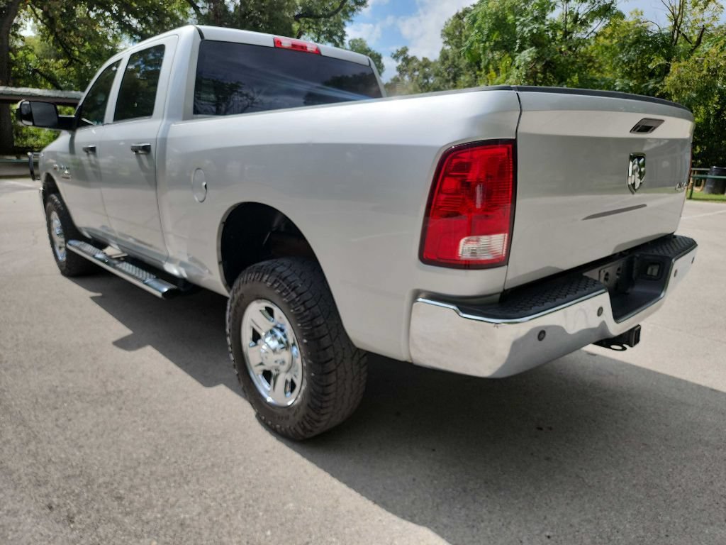 Used 2018 RAM 2500 Tradesman w/ Chrome Appearance Group AWD/4WD image 5